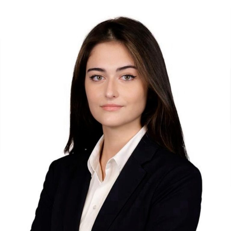 Ana Cantudo, abogada civil y mercantil en IURIS360