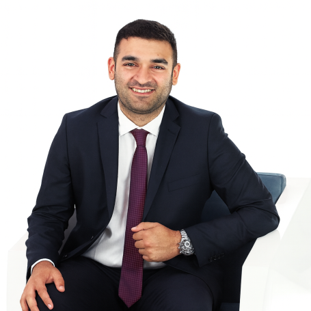 Tanoj Vashi, abogado y fundador de IURIS360